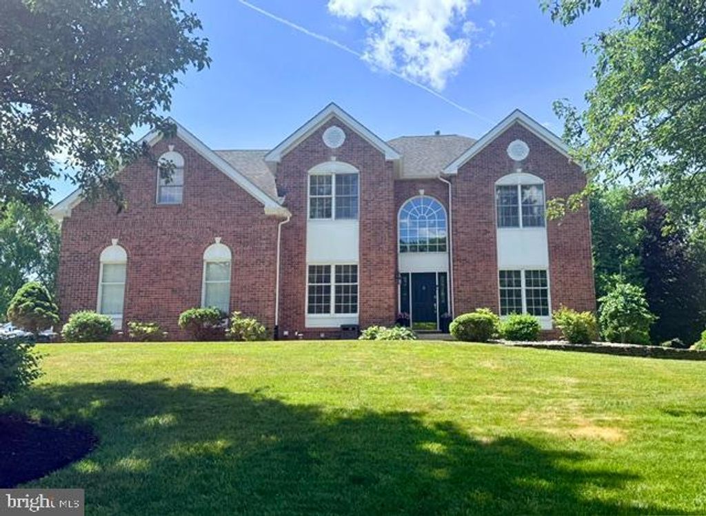 737 MEADOWBANK RD, Kennett Square, PA 19348