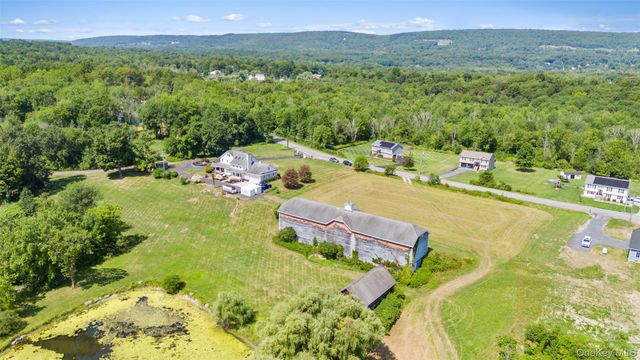 80 Pine Grove Road, Middletown, NY 10940