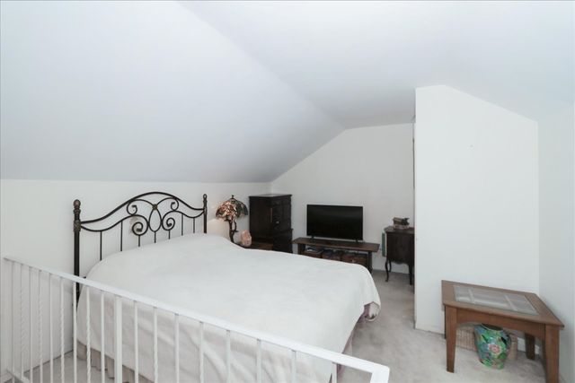 1540 N Broadmoor Court, Palatine, IL 60067