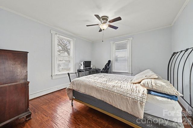 207 S East Avenue, Kannapolis, NC 28083