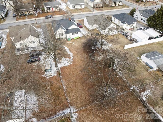 207 S East Avenue, Kannapolis, NC 28083