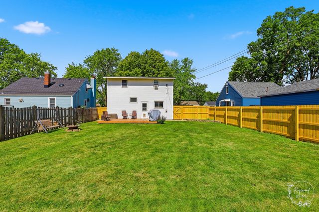 372 N Blaine Avenue, Bradley, IL 60915