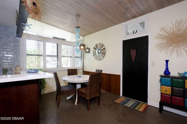 833 Cordova Avenue, Ormond Beach, FL 32174