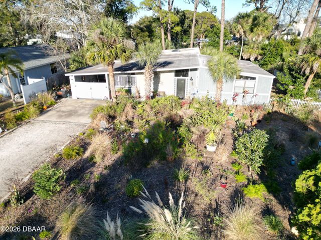 833 Cordova Avenue, Ormond Beach, FL 32174