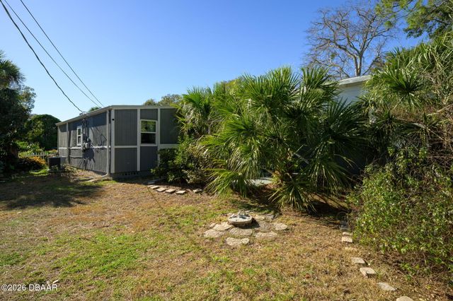 833 Cordova Avenue, Ormond Beach, FL 32174