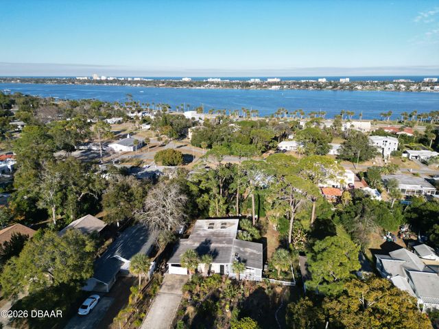 833 Cordova Avenue, Ormond Beach, FL 32174