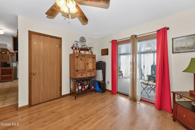 1467 Bame Road, Schodack, NY 12033
