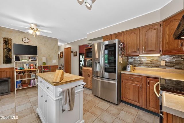 1467 Bame Road, Schodack, NY 12033