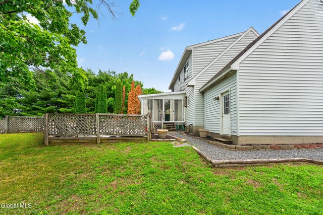 1467 Bame Road, Schodack, NY 12033