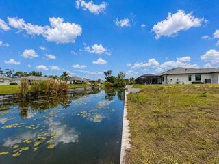 1014 SW 18th Street, Cape Coral, FL 33991