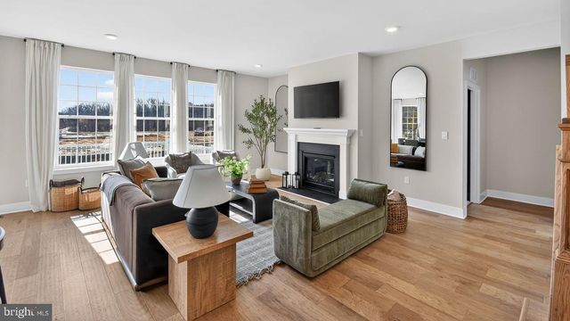 18 DEANES AVE, Voorhees, NJ 08043