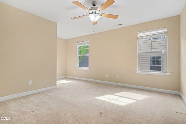 864 Bay Bouquet Lane, Apex, NC 27523