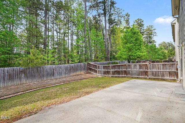 864 Bay Bouquet Lane, Apex, NC 27523