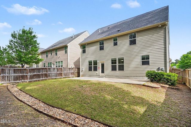 864 Bay Bouquet Lane, Apex, NC 27523