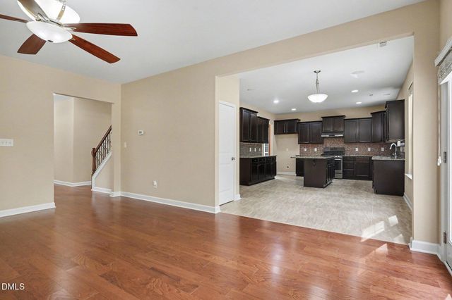 864 Bay Bouquet Lane, Apex, NC 27523