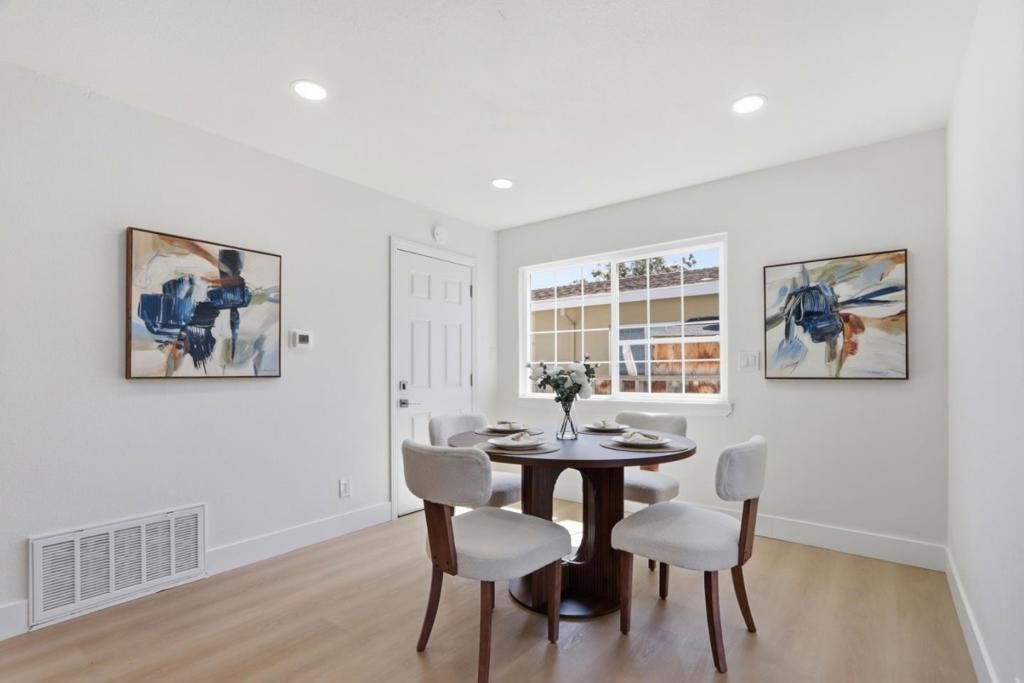 Image 22 of property listing at 321 Mccovey Lane, San Jose, CA 95127