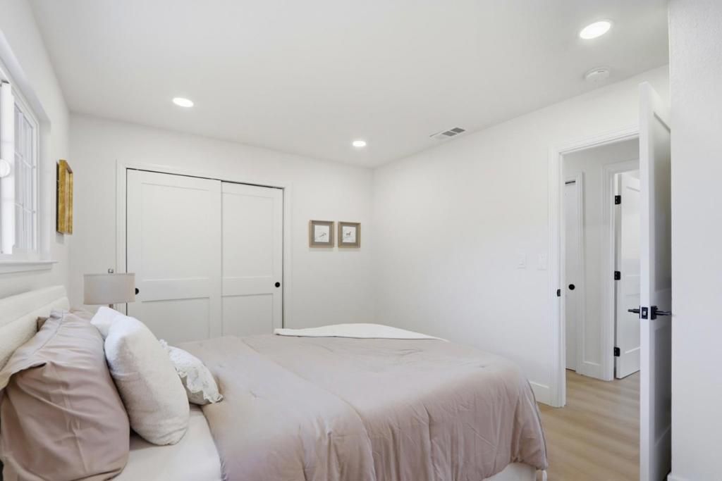 Image 42 of property listing at 321 Mccovey Lane, San Jose, CA 95127