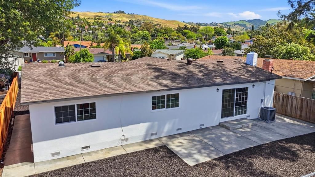 Image 50 of property listing at 321 Mccovey Lane, San Jose, CA 95127