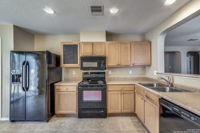 10735 TERRACE GLN, San Antonio, TX 78223