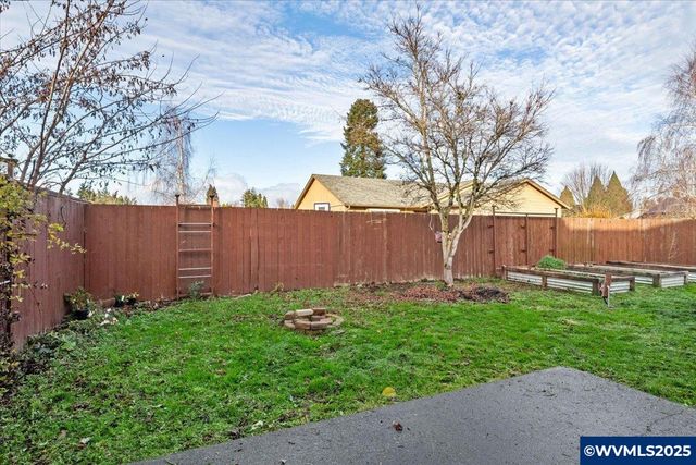 4223 Donalyn Ne St, Salem, OR 97301