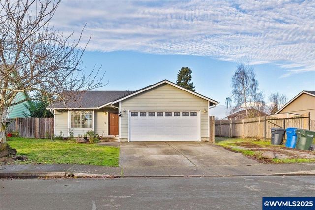 4223 Donalyn Ne St, Salem, OR 97301