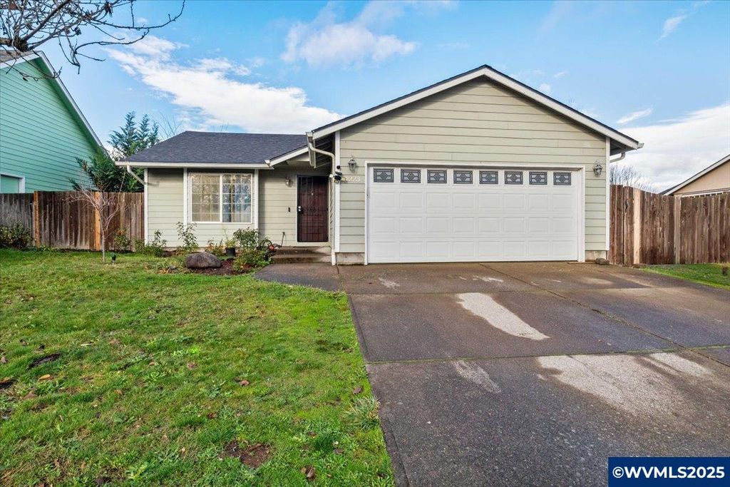 4223 Donalyn Ne St, Salem, OR 97301