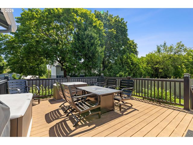 20 Nw WILSON Ave, Gresham, OR 97030