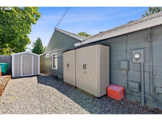 20 Nw WILSON Ave, Gresham, OR 97030