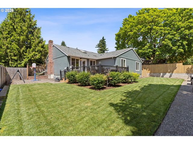 20 Nw WILSON Ave, Gresham, OR 97030