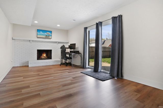 655 Bonnie View Drive, Evansville, IN 47715