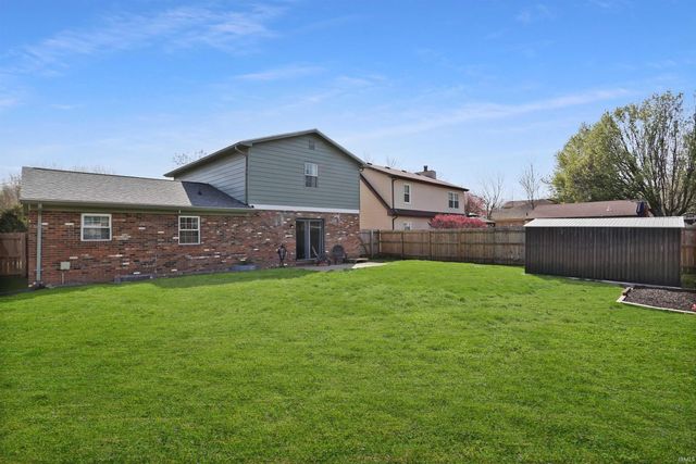 655 Bonnie View Drive, Evansville, IN 47715