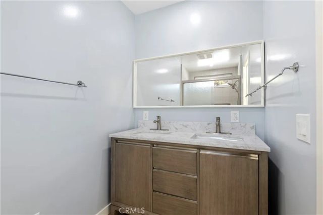 928 Seaside Court, Ventura, CA 93001