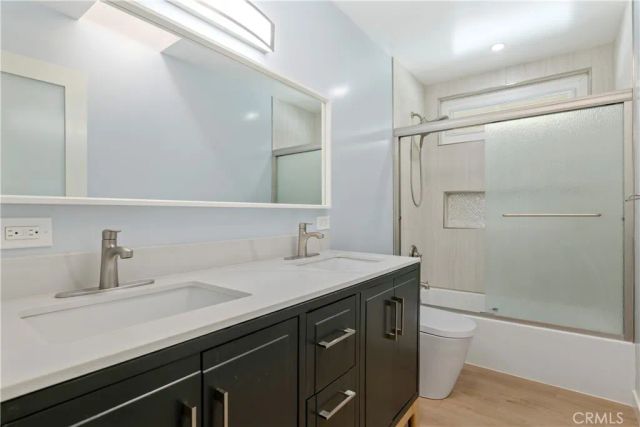 928 Seaside Court, Ventura, CA 93001