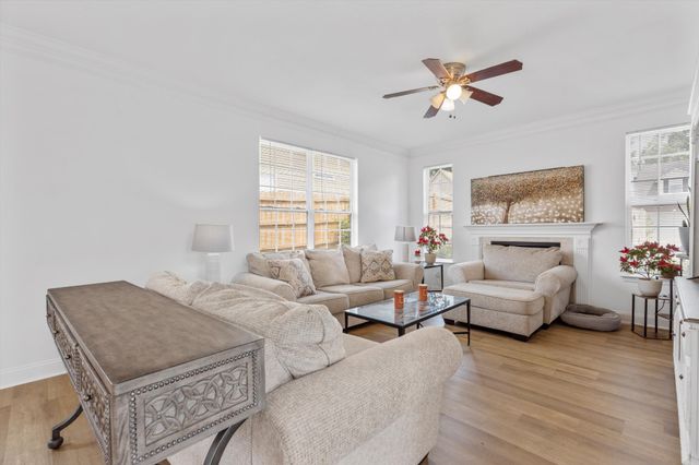 241 Hillside Ln, Lenoir City, TN 37771