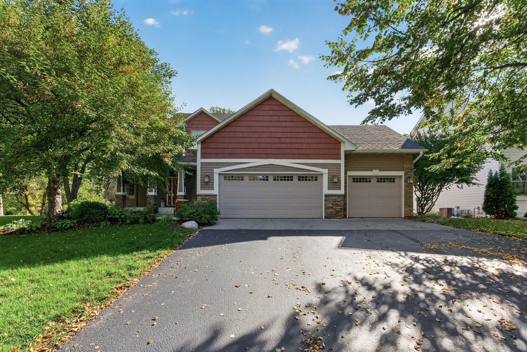 6612 Sherman Lake Road, Lino Lakes, MN 55038 — exterior
