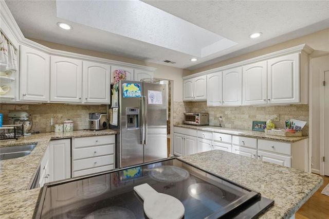 505 Summerhill Place, Alpharetta, GA 30022
