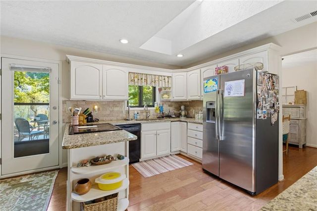 505 Summerhill Place, Alpharetta, GA 30022