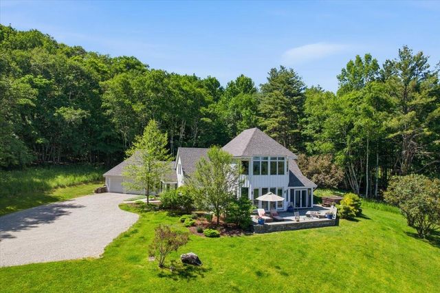 312 Beartown Road, Manchester, VT 05255