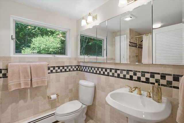 312 Beartown Road, Manchester, VT 05255