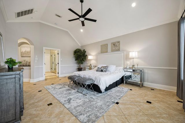 5126 Beacon Point, Sugar Land, TX 77479