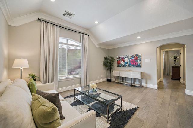 5126 Beacon Point, Sugar Land, TX 77479