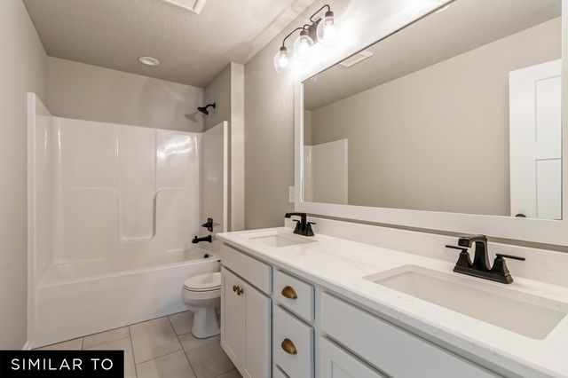 2720 SE Florence Drive, Waukee, IA 50263