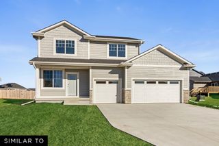 2720 SE Florence Drive, Waukee, IA 50263
