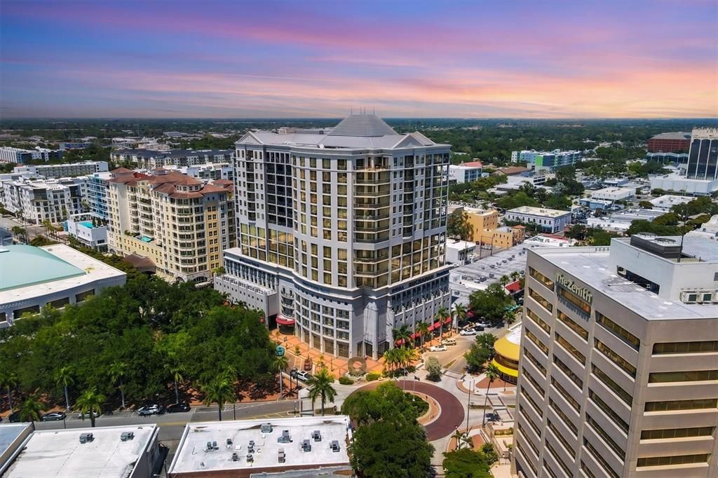 50 CENTRAL AVENUE 15F, Sarasota, FL 34236
