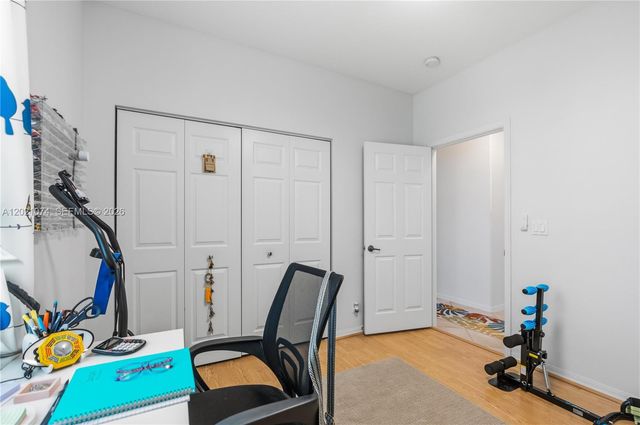 16350 SW 11th St, Pembroke Pines, FL 33027