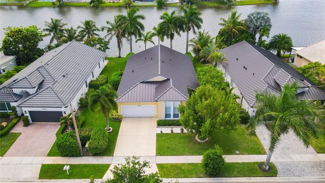16350 SW 11th St, Pembroke Pines, FL 33027