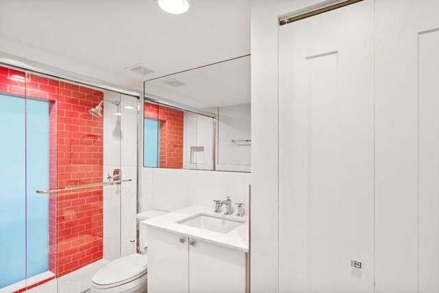 215 N Swinton Avenue, Delray Beach, FL 33444