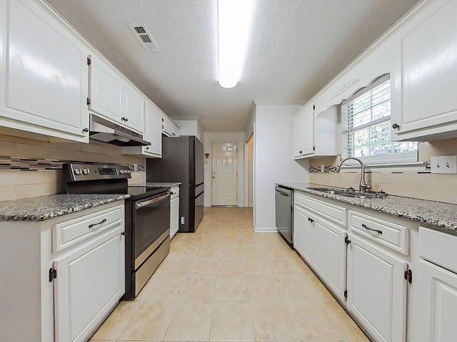 390 Pine Butte Lane, North Augusta, SC 29841