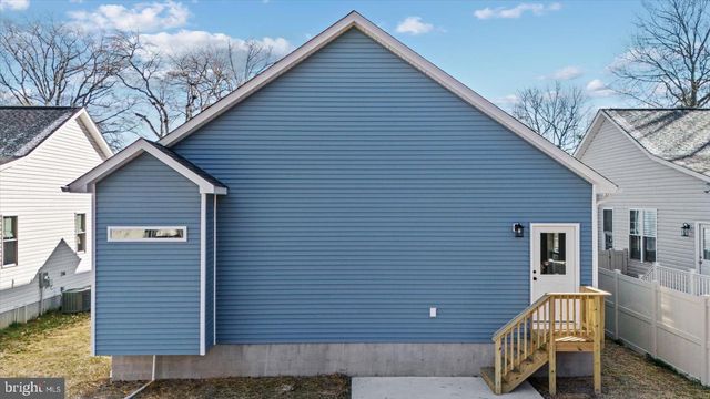 133 6TH ST, Colonial Beach, VA 22443