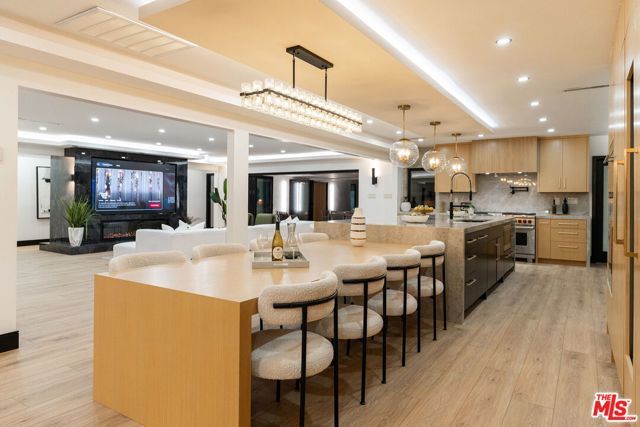 5328 W 62nd Street, Los Angeles, CA 90056